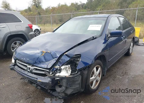 2005 Honda Accord 2.4 Ex из США, поврежденный, VIN 1HGCM56745A085737